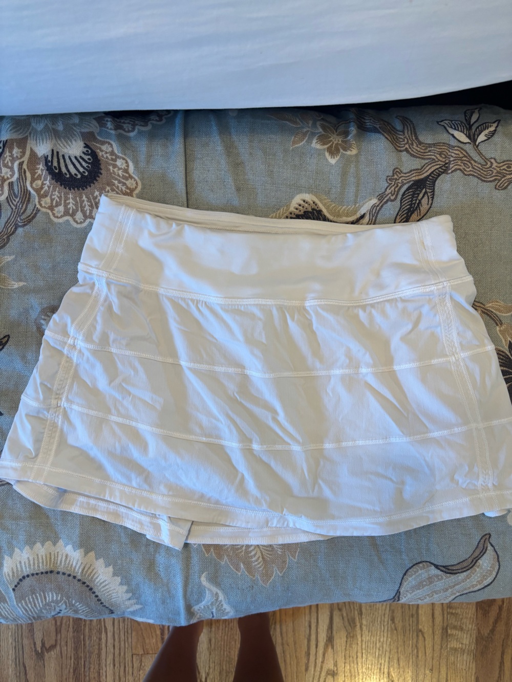 lululemon athletica White Stretch Knit Skirt